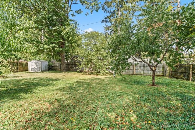 1015 Van Arden Drive, Vandalia, OH 45377