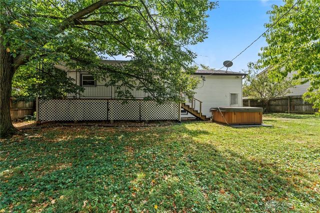 1015 Van Arden Drive, Vandalia, OH 45377