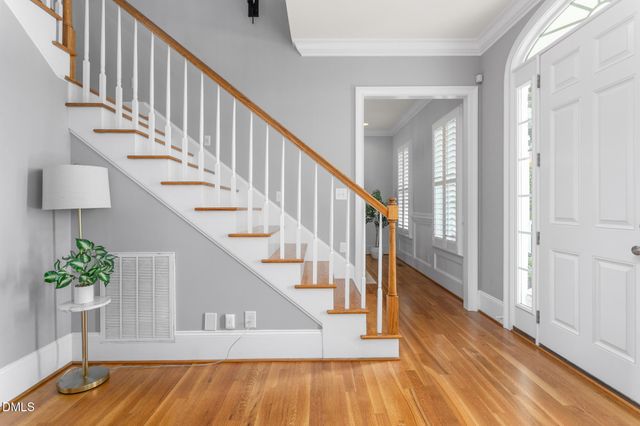 1018 Lochshire Drive, Burlington, NC 27215