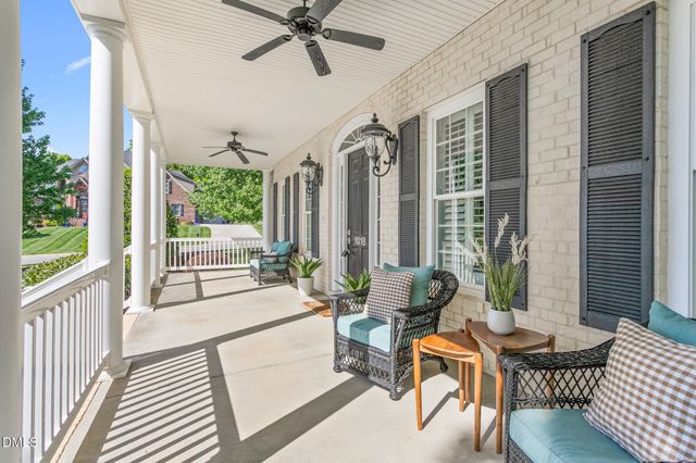 1018 Lochshire Drive, Burlington, NC 27215