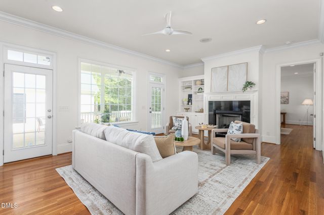 1018 Lochshire Drive, Burlington, NC 27215