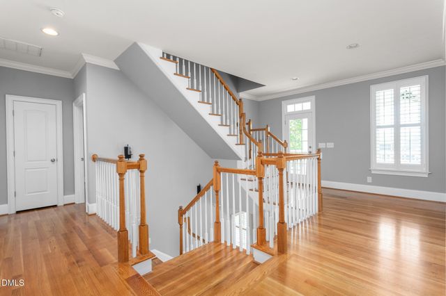 1018 Lochshire Drive, Burlington, NC 27215