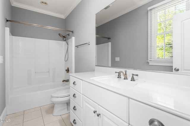 1018 Lochshire Drive, Burlington, NC 27215