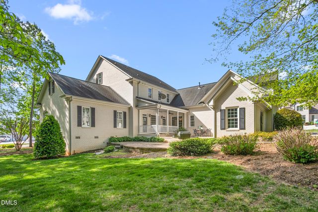 1018 Lochshire Drive, Burlington, NC 27215