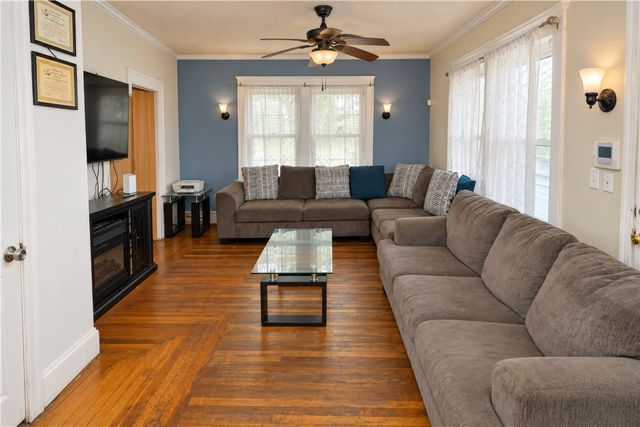 126 Whittier Avenue, Providence, RI 02909
