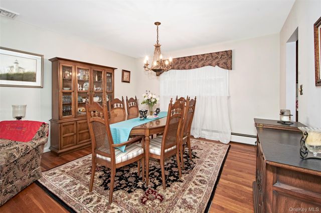 100 Lakeview Avenue, Valhalla, NY 10595