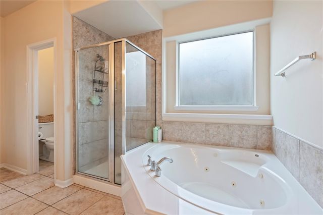 327 Holly Branch Lane, Kemah, TX 77565