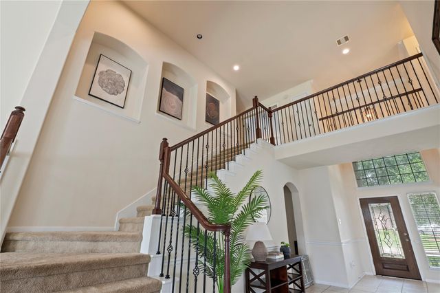 327 Holly Branch Lane, Kemah, TX 77565