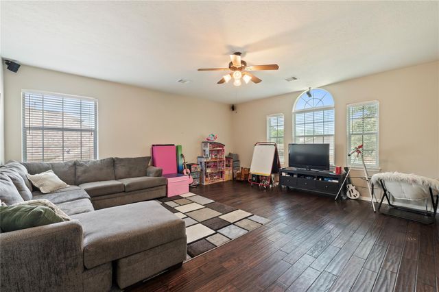 327 Holly Branch Lane, Kemah, TX 77565
