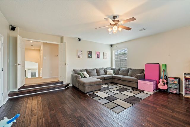 327 Holly Branch Lane, Kemah, TX 77565