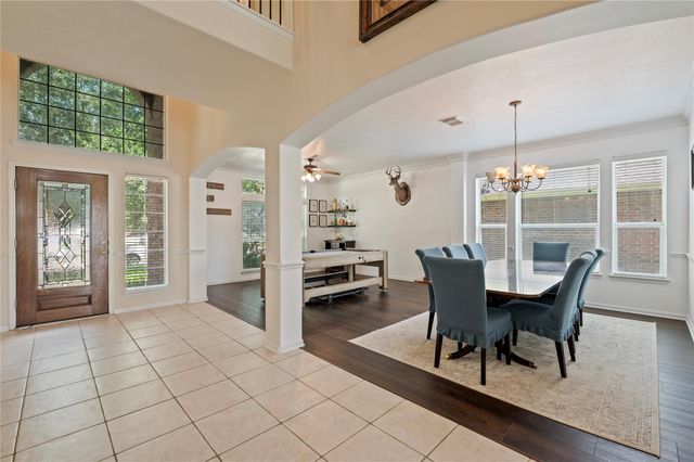 327 Holly Branch Lane, Kemah, TX 77565