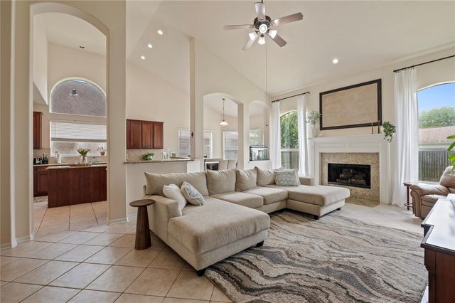 327 Holly Branch Lane, Kemah, TX 77565