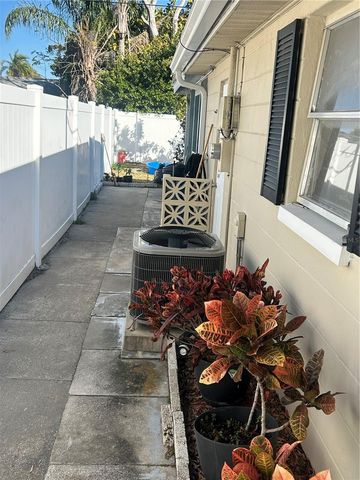 10824 INGLEWOOD AVENUE, Port Richey, FL 34668