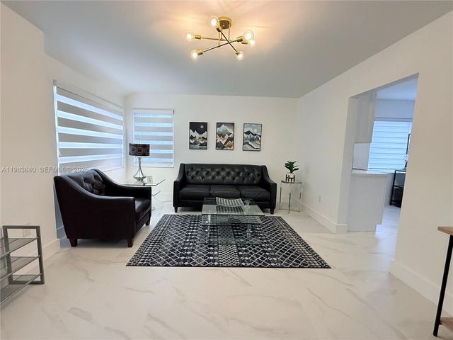 4117 SW 62nd Ave, South Miami, FL 33155