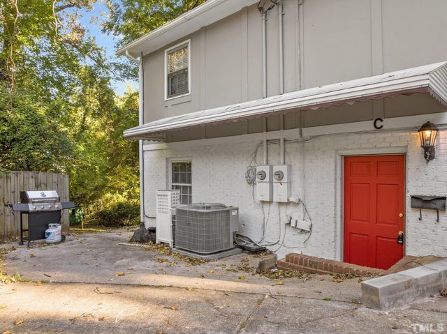 1823 White Oak Road B, Raleigh, NC 27608