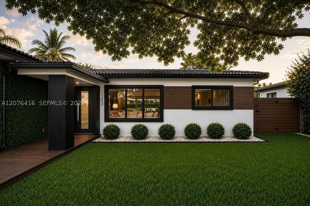 10658 NE 11th Ave, Miami Shores, FL 33138