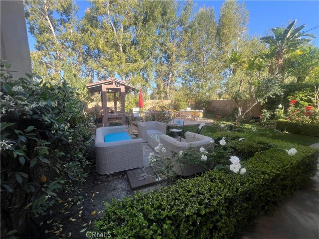 27 Tree Clover, Irvine, CA 92618