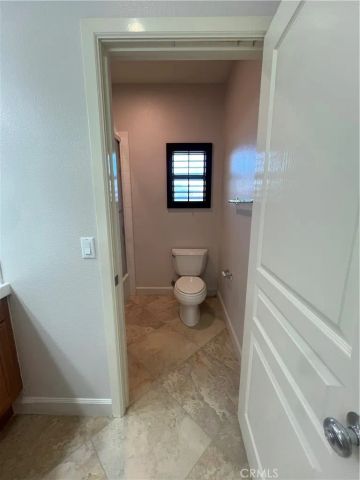 27 Tree Clover, Irvine, CA 92618