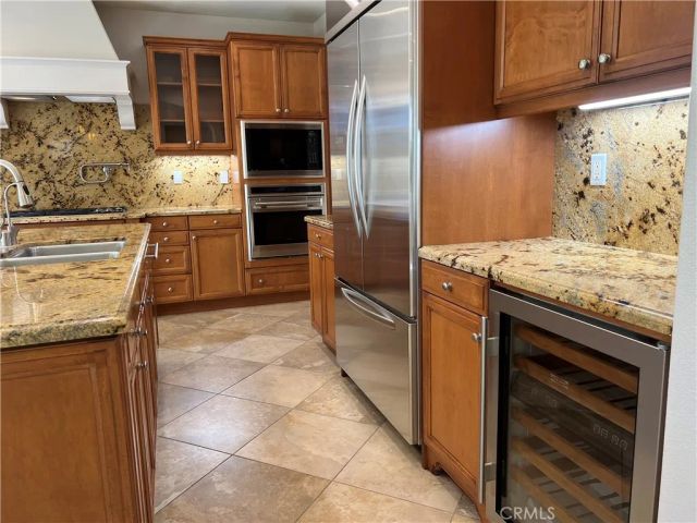 27 Tree Clover, Irvine, CA 92618