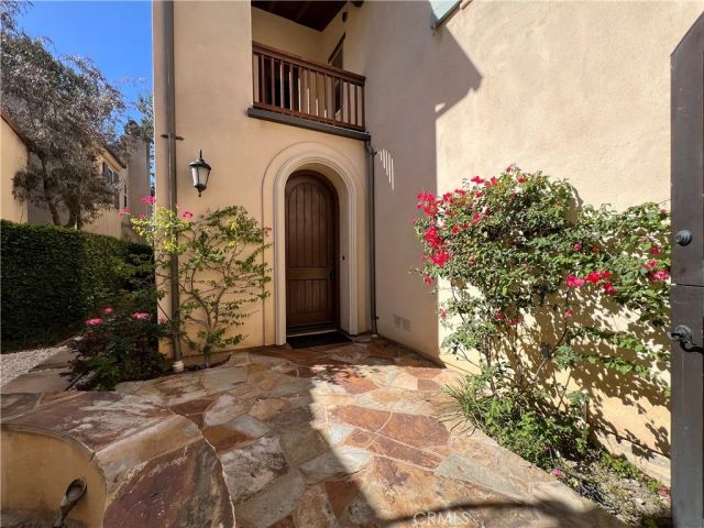 27 Tree Clover, Irvine, CA 92618