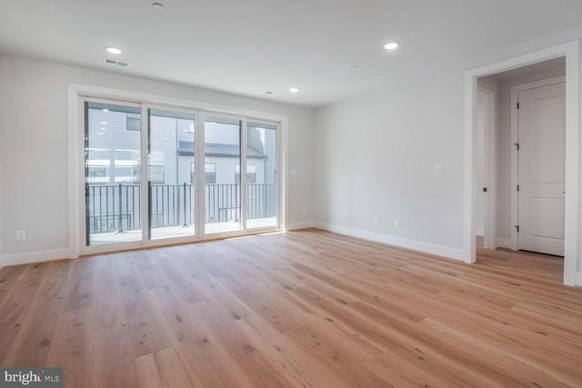 6020 MONTROSE RD, North Bethesda, MD 20852