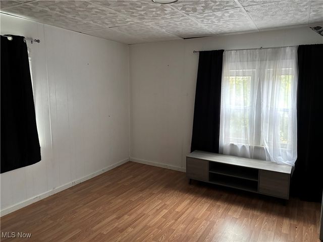 1752 Chester Avenue, Wellsville, OH 43968