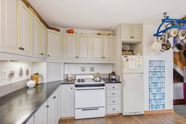 17 Wildcat Hill Road, New Ipswich, NH 03071
