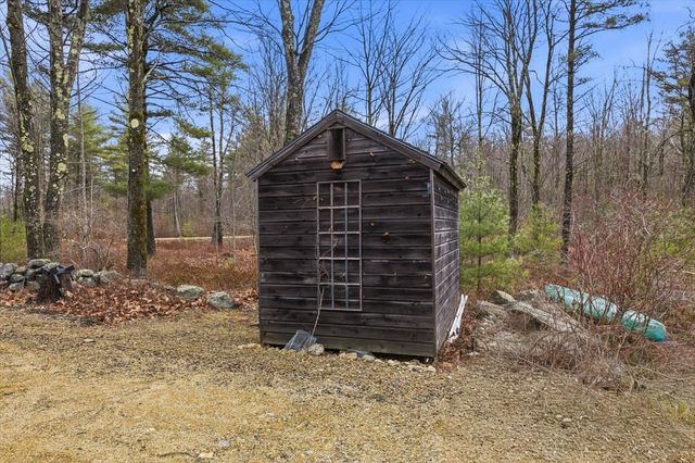 17 Wildcat Hill Road, New Ipswich, NH 03071