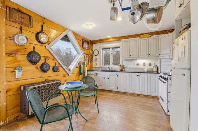 17 Wildcat Hill Road, New Ipswich, NH 03071