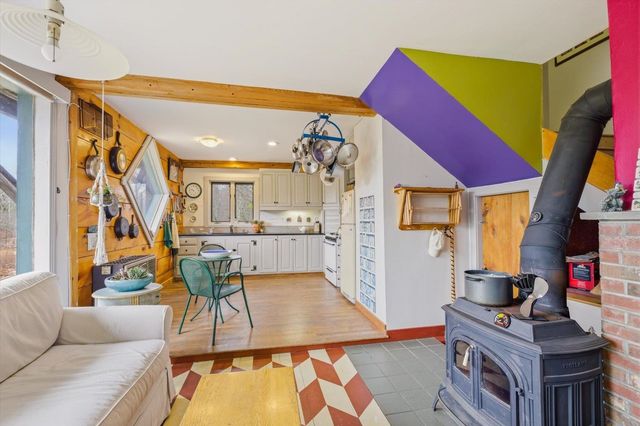 17 Wildcat Hill Road, New Ipswich, NH 03071