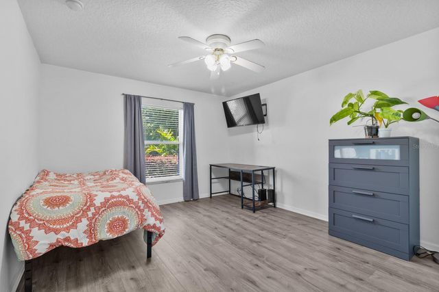 1910 LEE WOOD COURT, St Cloud, FL 34772