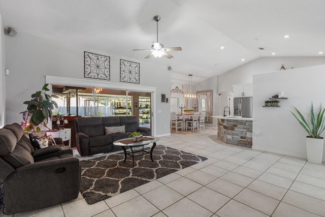 1910 LEE WOOD COURT, St Cloud, FL 34772