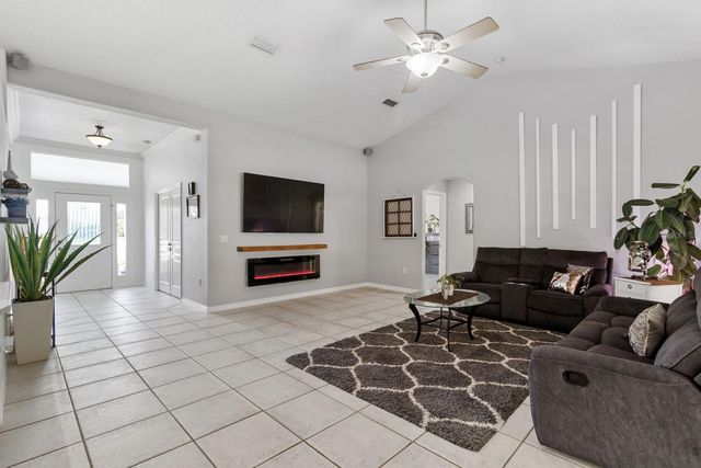 1910 LEE WOOD COURT, St Cloud, FL 34772