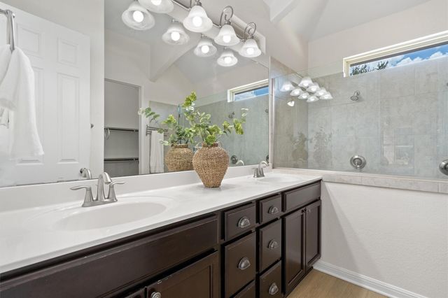 1128 Clearwing CIR, Georgetown, TX 78626