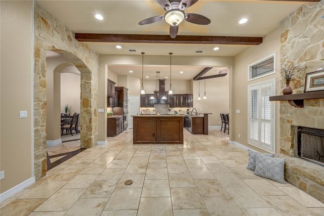 3722 Lake Hawkins Ct, Robstown, TX 78380