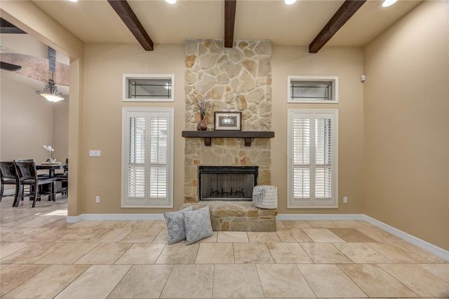 3722 Lake Hawkins Ct, Robstown, TX 78380