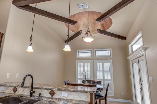 3722 Lake Hawkins Ct, Robstown, TX 78380