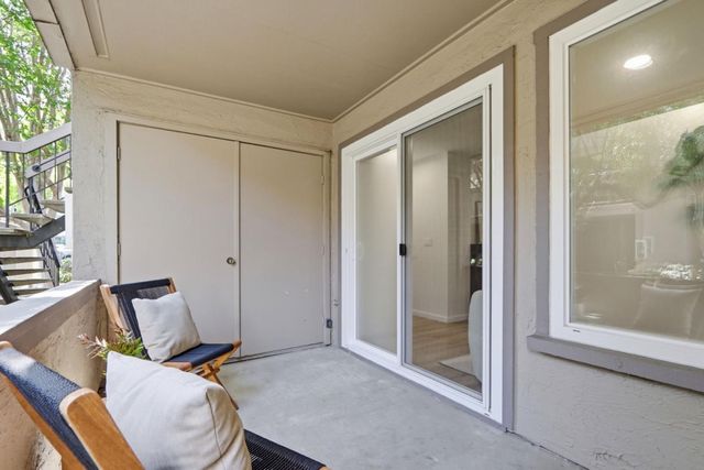 831 W California Avenue M, Sunnyvale, CA 94086