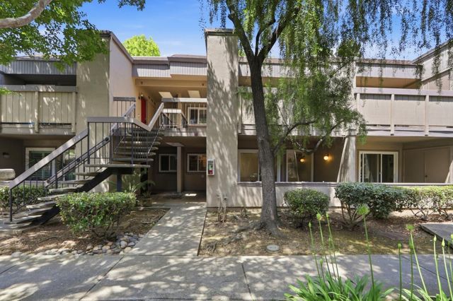 831 W California Avenue M, Sunnyvale, CA 94086