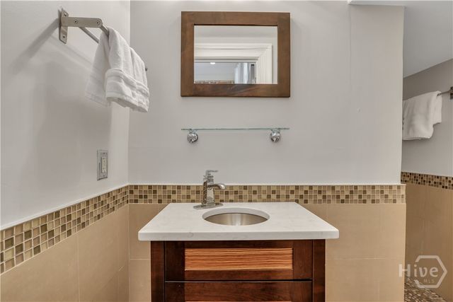 1014 Abercorn Street, Savannah, GA 31401