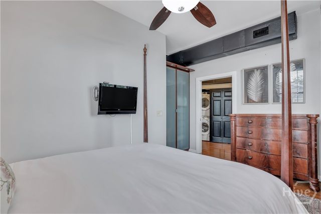 1014 Abercorn Street, Savannah, GA 31401