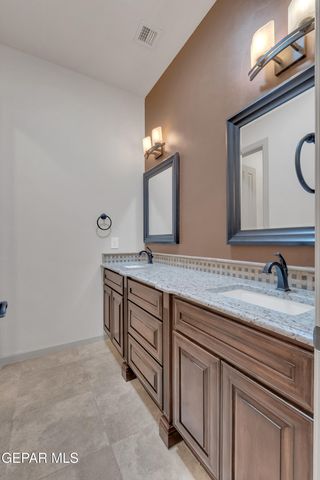 14285 Hunter Creek Drive, El Paso, TX 79938