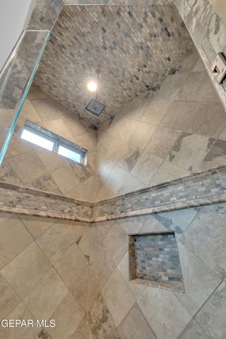 14285 Hunter Creek Drive, El Paso, TX 79938