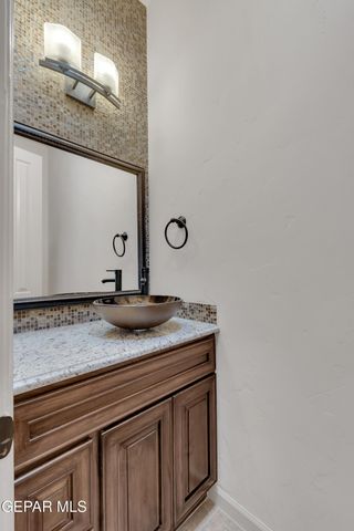 14285 Hunter Creek Drive, El Paso, TX 79938