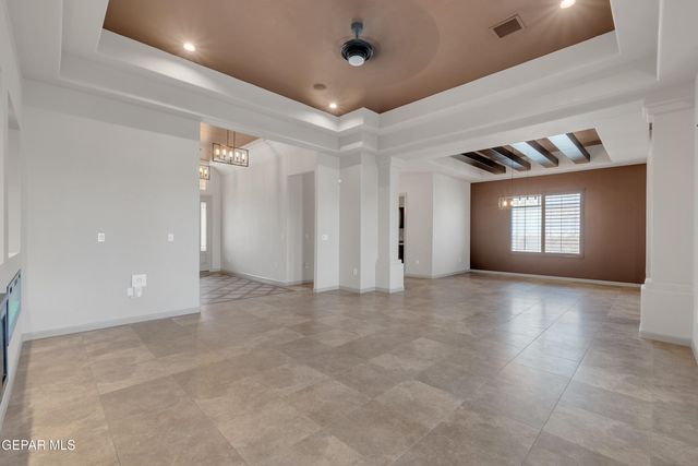 14285 Hunter Creek Drive, El Paso, TX 79938