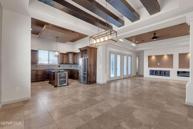 14285 Hunter Creek Drive, El Paso, TX 79938