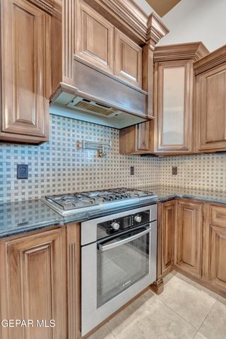 14285 Hunter Creek Drive, El Paso, TX 79938