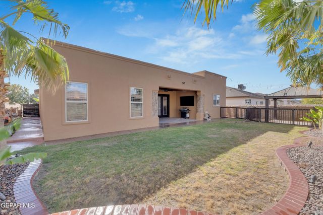 14285 Hunter Creek Drive, El Paso, TX 79938