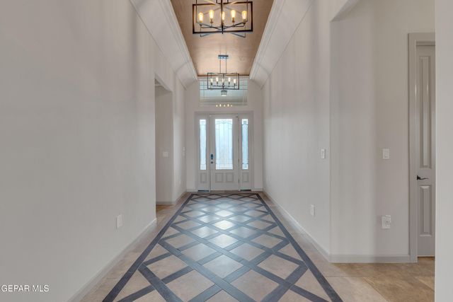 14285 Hunter Creek Drive, El Paso, TX 79938