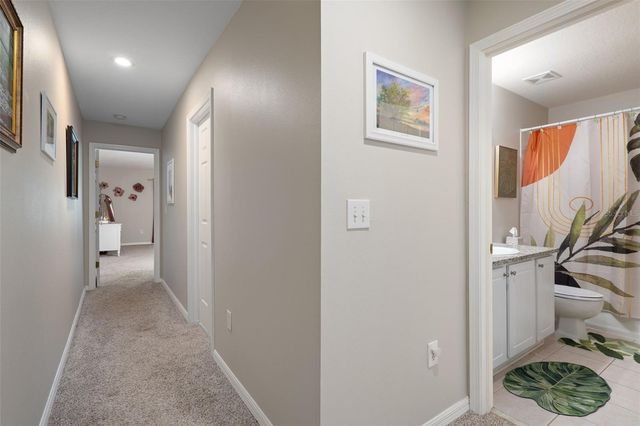 18105 NASSAU POINT DRIVE, Tampa, FL 33647